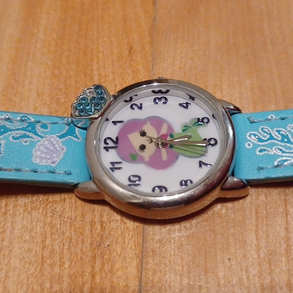 Cute Mermaid watch ⌚️ for small girls - Picture 3 of 10